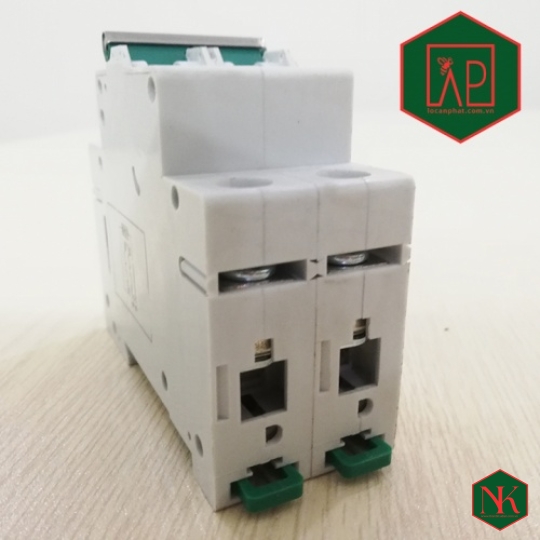 MCB DC 2P 32A-800V SUNNOM 