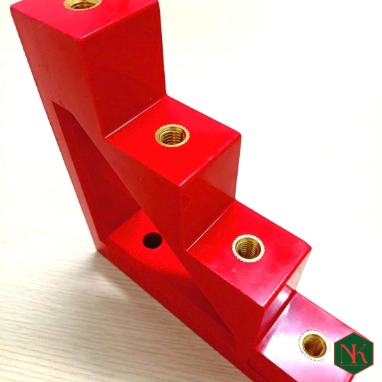 Gối đỡ bậc thang cho thanh cái 4P 30mm